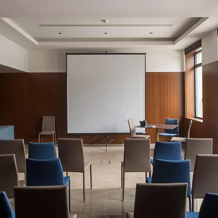 The Editory Artist Baixa