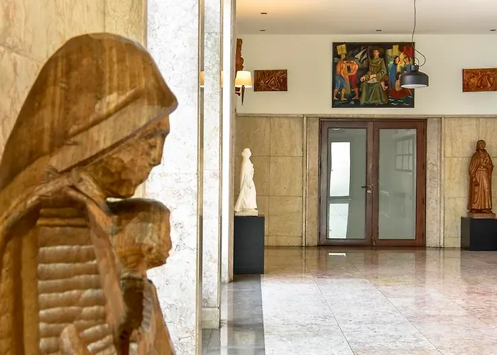 The Editory Artist Baixa 5*