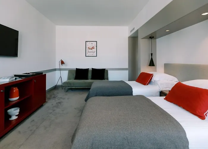 The Editory Artist Baixa 5*